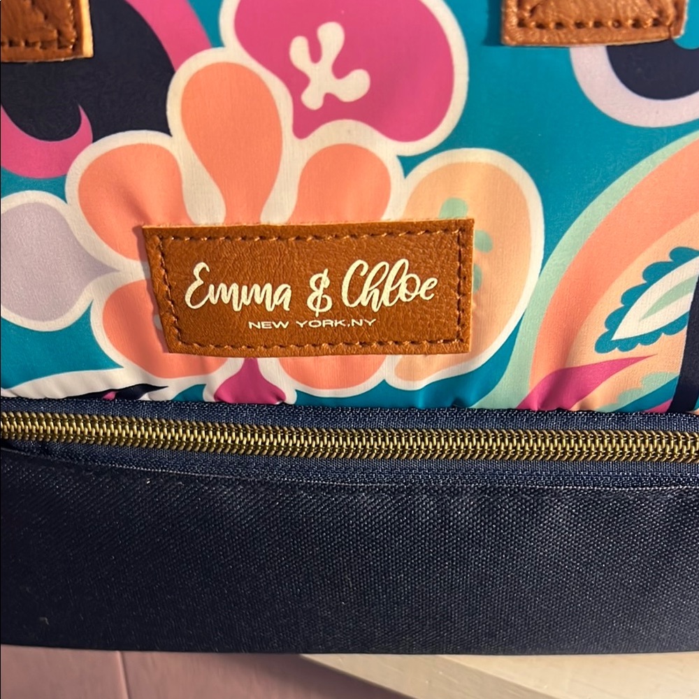 Emma and Chloe Blue and Pink lunch tote - Picture 2 of 6